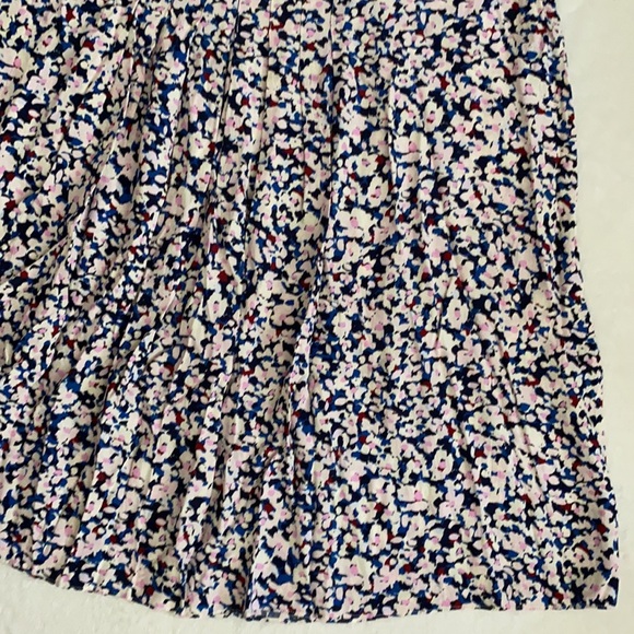Hobbs London | Flowy Lightweight Pleated Floral Print Midi Skirt Pink Blue (10) - Picture 6 of 16